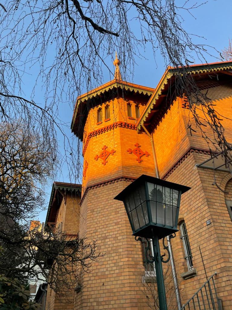 Haus Mit Tuermchen Leilighet Solingen Eksteriør bilde