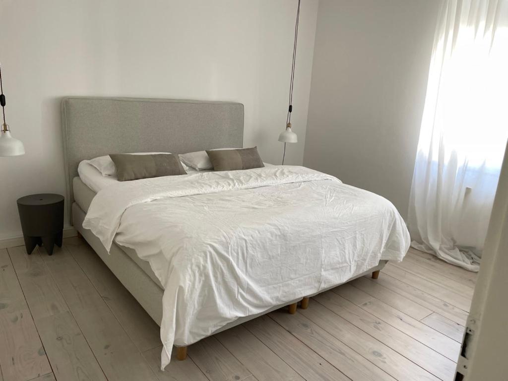 Haus Mit Tuermchen Leilighet Solingen Eksteriør bilde