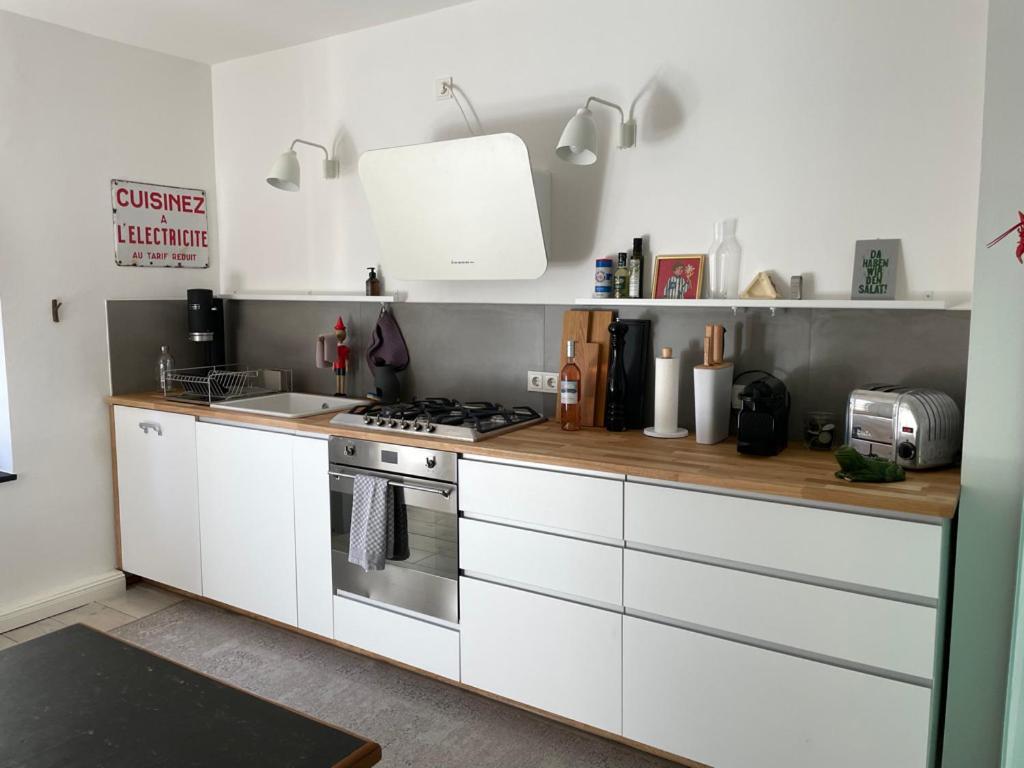 Haus Mit Tuermchen Leilighet Solingen Eksteriør bilde