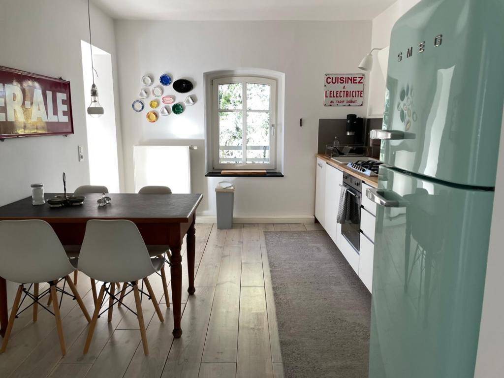 Haus Mit Tuermchen Leilighet Solingen Eksteriør bilde